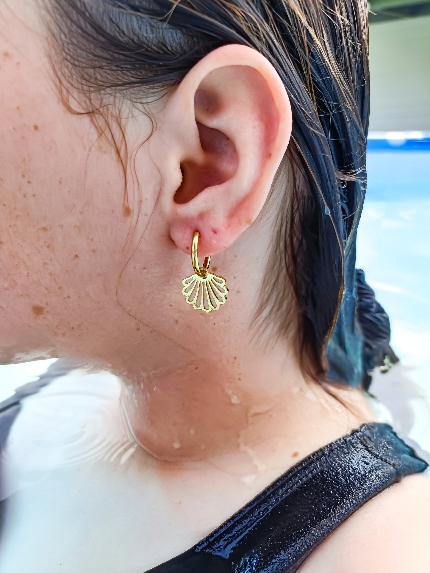 Sea Shell Minimalistic Hoop Earrings